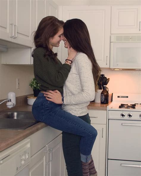 teen lesbian first time